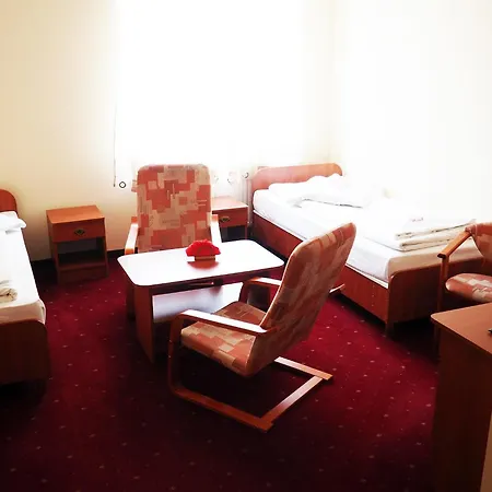 Hotel Jan Zgorzelec Zimmer foto